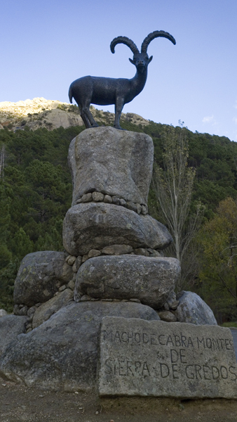 Monumento a la Cabra de Gredos